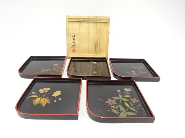 Seasonal Paintings, set of 5 plates, by Masao Zhangma